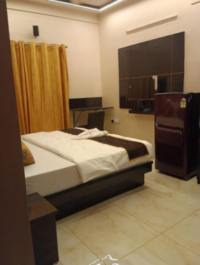Temple Tree Room